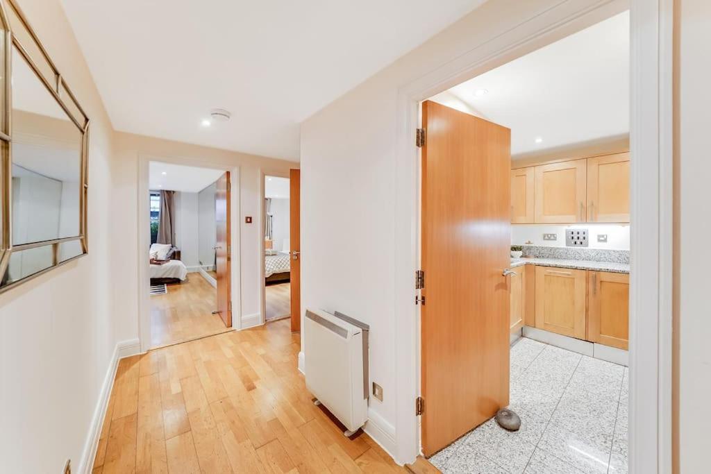 Spacious 1 Bedroom Apt Near Marble Arch Лондон Екстер'єр фото