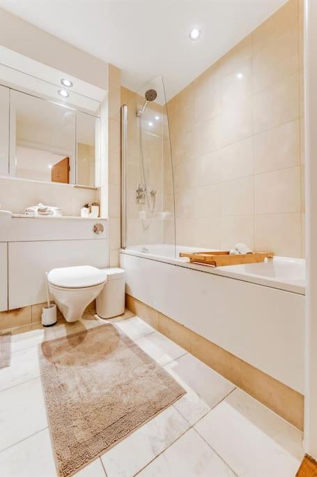 Spacious 1 Bedroom Apt Near Marble Arch Лондон Екстер'єр фото